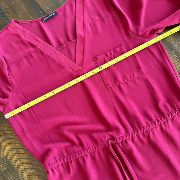 Mini Dress beautiful color Cherry 🍒 Size Medium - Picture 9 of 10